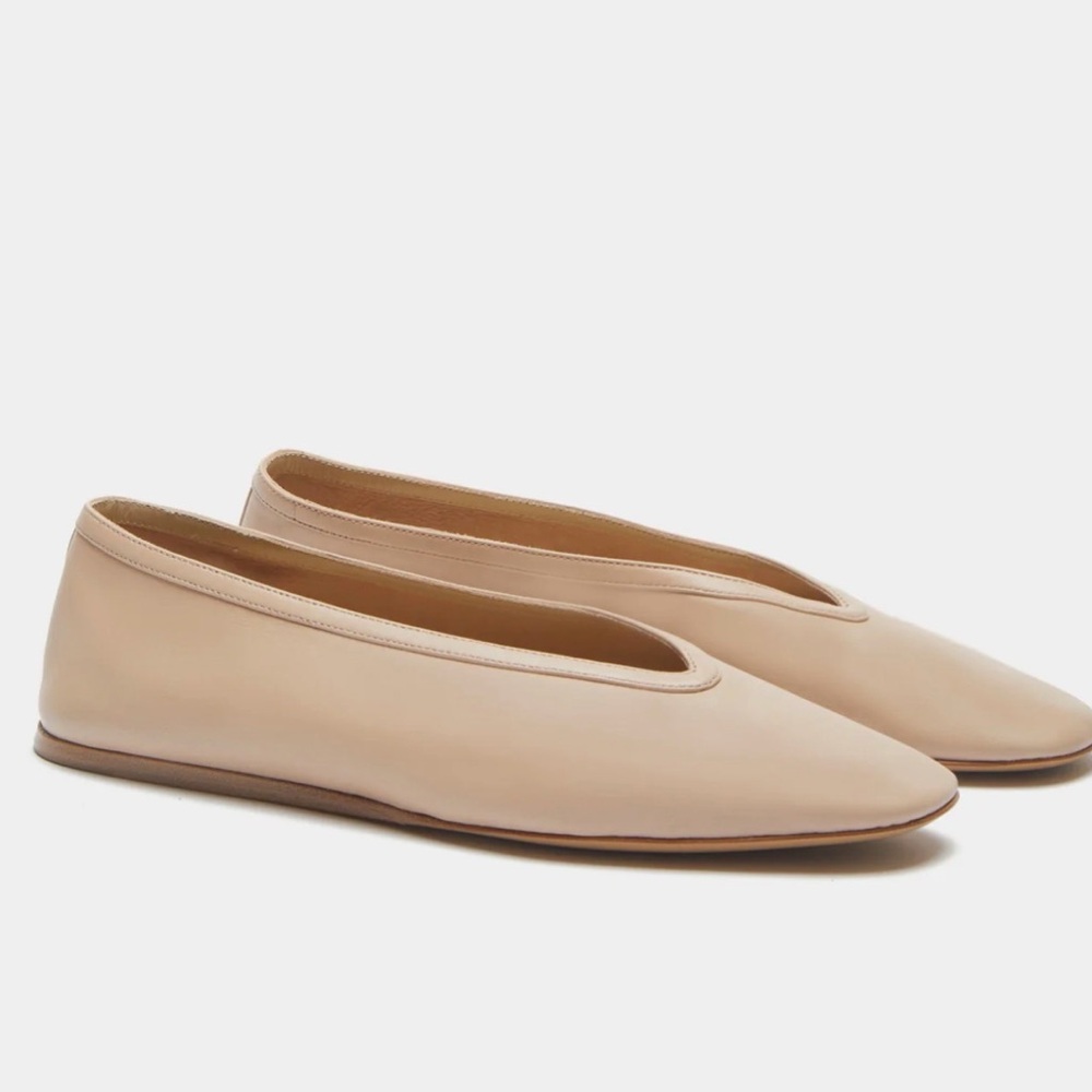Le Monde Beryl Elegant Nude Women's Flats